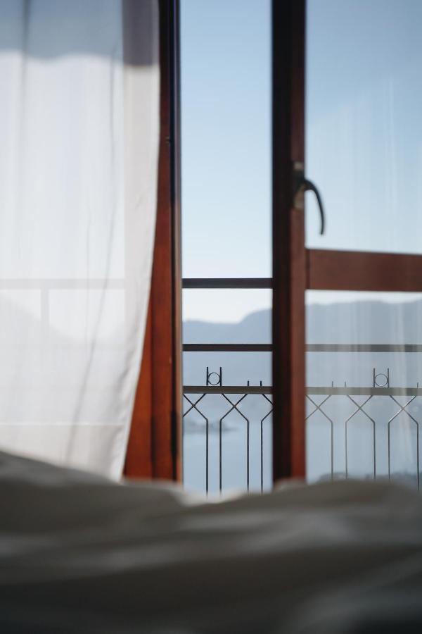 Villa Almana Чернобио Екстериор снимка
